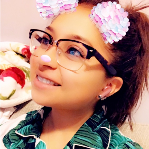 🥰 - Picture 1 of 5